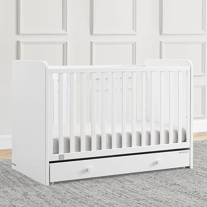 GAP babyGap Graham 4-in-1 Convertible Crib with Storage Drawer - Greenguard Gold Certified, Bianca White