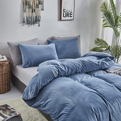 Wellboo Blue Velvet Comforters King Size Women Men Solid Lake Blue Fluffy Bedding Cotton Modern Plain Haze Blue Flannel Quilts Warm Winter Micromink Sherpa Blankets Aesthetic Plush Luxury Dorm Bed