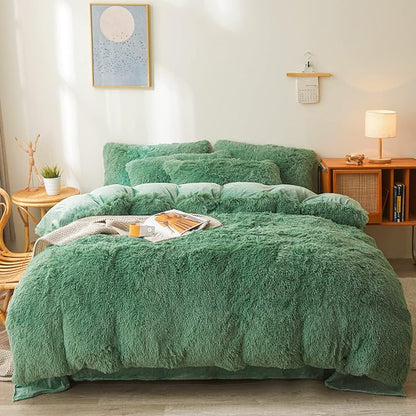 FOPPA Green Plush Comforter Cover Set Queen - Ultra Soft Faux Fur Green Bedding Sets 3 Pieces (1 Fluffy Duvet Cover + 2 Shaggy Pillow case) Fluffy Bed Set (Green, Queen)