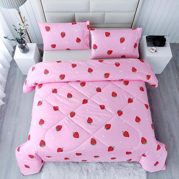 SDY 3PCS Twin Size Strawberry Comforter Set, Pink Bed Set Bed in a Bag, Princess Twin Bedding Set, Kawaii Room Decor, Strawberry Bedding Kids Twin Size Comforter Set for Girls, Teen…