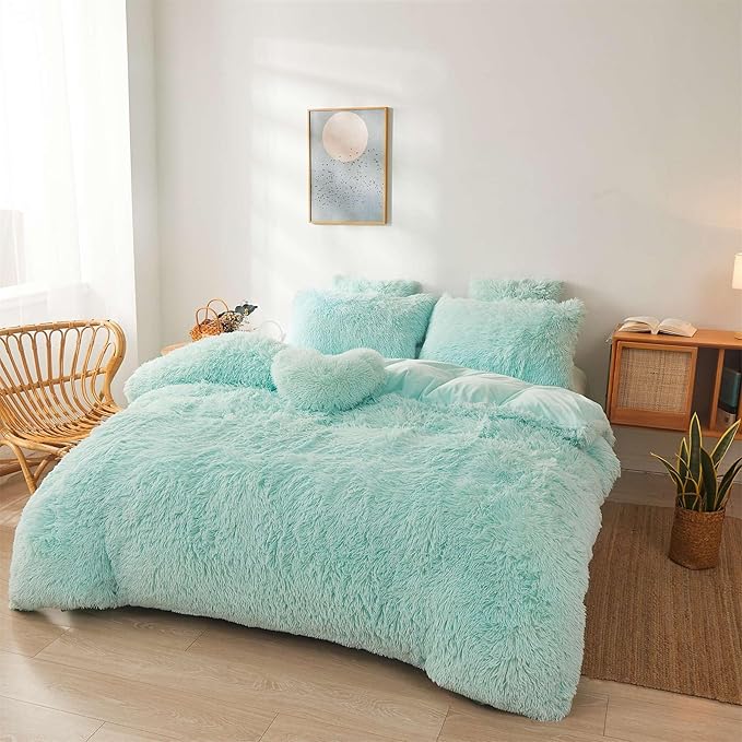 FOPPA Green fluffy Comforter Cover Set king- Ultra Soft fluffy green Bedding Sets 3 Pieces (1 Duvet Cover + 2 Pillow case) green fluffy bed set (Mint Green, King)