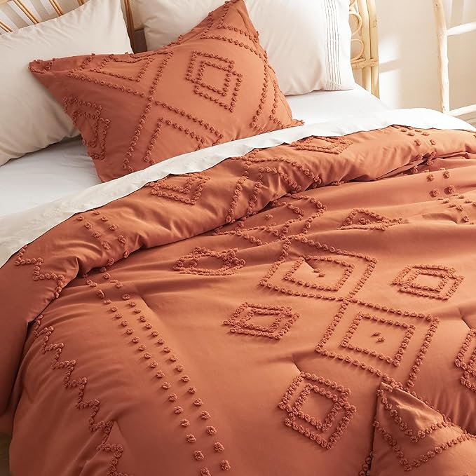 Bedsure Boho Comforter Set Full - Terracotta Tufted Bedding Comforter Set, 3 Pieces Farmhouse Shabby Chic Embroidery Bedding Set, Soft Geometric Pattern Comforter for All Seasons