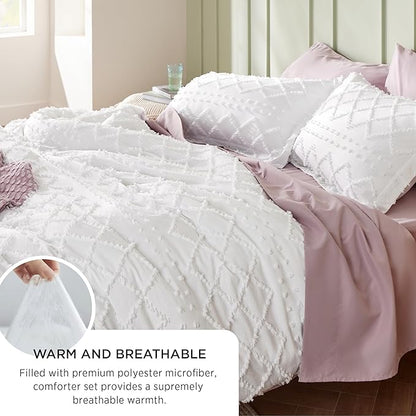 Bedsure Queen Comforter Set - Olive Green Comforter, Boho Tufted Shabby Chic Bedding Comforter Set, 3 Pieces Vintage Farmhouse Bed Set for All Seasons, Fluffy Soft Bedding Set with 2 Pillow Shams