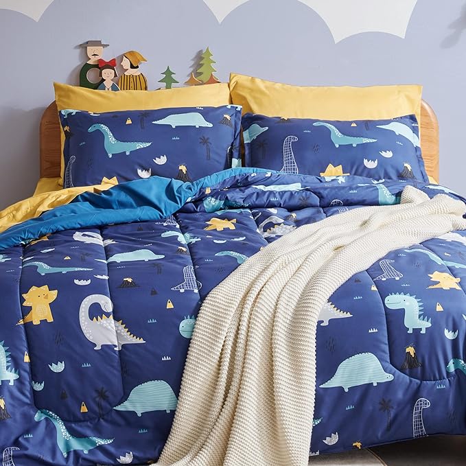SLEEP ZONE Kids Bedding Full/Queen Comforter Set - Cute Printed for Boys, Girls, Teens, Super Soft, Fade Resistant, Dino Family, Full/Queen
