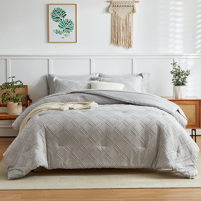 7 Pieces Tufted Bed in a Bag King Comforter Set with Sheets Light Grey, Soft and Embroidery Shabby Chic Boho Bohemian, Solid Color with Diamond Pattern, Jacquard Tufts Bedding Set for All Season