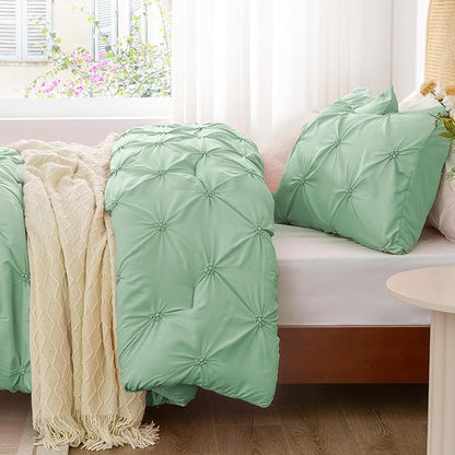 BEDELITE Green Twin Comforter Set for Girls - 2 Peices Boho Pintuck Bedding Comforter Sets, Lightweight Soft & Warm Twin Bedding Sets with 1 Pillowcase for All Season
