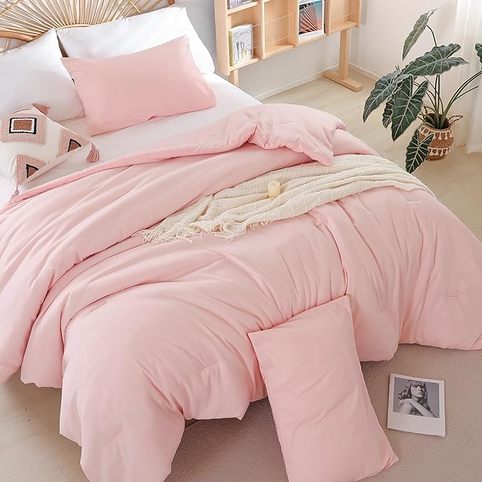 Blush Pink Comforter California King Comforter Set - 3PCS Pink Oversized Boho Beddsing Set Soft Fluffy Microfiber Comforter for All Season (1 Comforter, 2 Pillowcases)