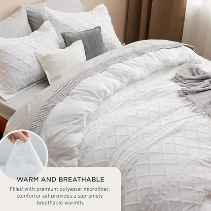 Bedsure California King Comforter Set - White Comforter, Boho Tufted Shabby Chic Bedding Comforter Set, 3 Pieces Farmhouse Bed Set for All Seasons, Fluffy Soft Bedding Set with 2 Pillow Shams