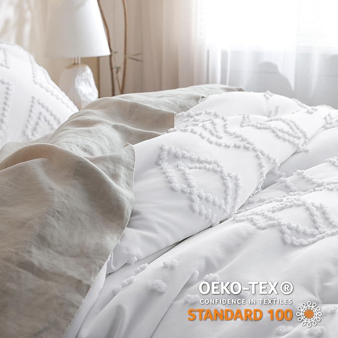 Bedsure Boho Comforter Set King - Linen Tufted Bedding Comforter Set, 3 Pieces Farmhouse Shabby Chic Embroidery Bedding Set, Soft Geometric Pattern Comforter for All Seasons