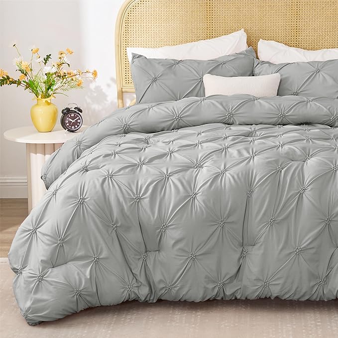 BEDELITE Grey King Size Comforter Set - 3 Pieces Boho Pintuck Bedding Comforter Sets, Lightweight Soft & Warm King Bedding Set with 2 Pillowcases for All Season