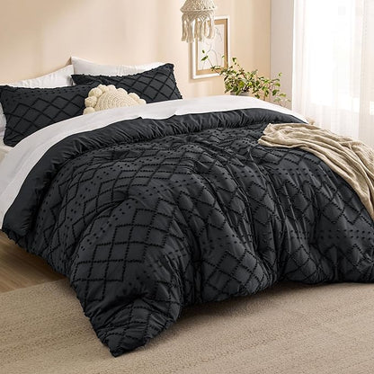 Bedsure Full Size Comforter Set - Black Comforter, Boho Tufted Shabby Chic Bedding Comforter Set, 3 Pieces Vintage Farmhouse Bed Set for All Seasons, Fluffy Soft Bedding Set with 2 Pillow Shams