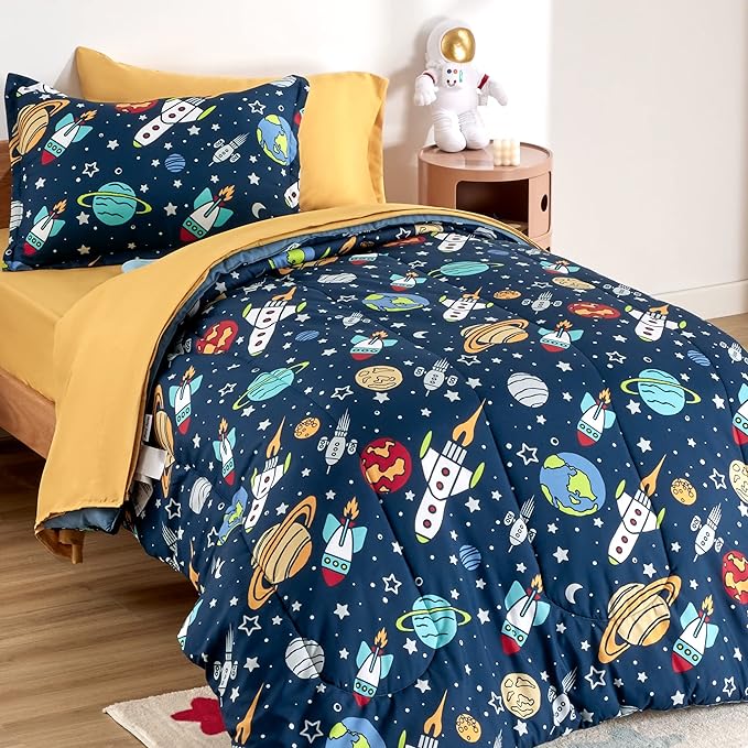 SLEEP ZONE Kids Bedding Twin Comforter Set - Super Soft & Cute Printed 2-Piece Comforter Set All Seasons for Boys, Girls, Fade Resistant, Machine Washable, Rocket Galaxy