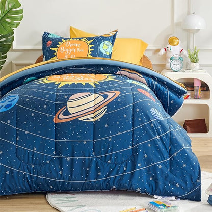 SLEEP ZONE Kids 7-Piece Soft Lightweight Bed in a Bag for Boys, Include Comforter, Flat Sheet, Fitted Sheet, Pillow sham, Pillowcase, Down Alternative Comforter Set(Solar System, Full/Queen)
