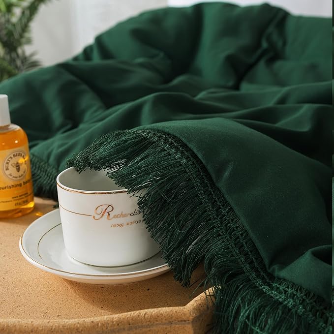 Andency Dark Emerald Green Comforter Set California King, Cal King Boho Lightweight Bedding Comforter Sets, 3 Pieces Oversized All Season Soft Tassel Bed Set (104x96In Comforter & 2 Pillowcases)