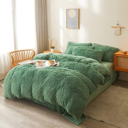 FOPPA Green Plush Comforter Cover Set Queen - Ultra Soft Faux Fur Green Bedding Sets 3 Pieces (1 Fluffy Duvet Cover + 2 Shaggy Pillow case) Fluffy Bed Set (Green, Queen)