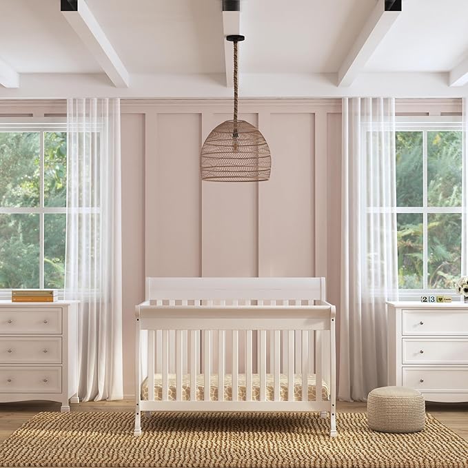 DaVinci Kalani 4-in-1 Convertible Crib in White, Greenguard Gold Certified