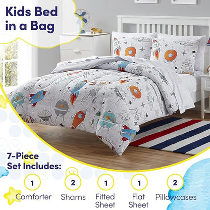 Kids Bedding Set Bed in a Bag for Boys and Girls Toddlers Printed Sheet Set and Comforter , Full, Floating in Space