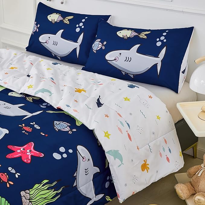 RYNGHIPY Kids Bedding Set for Twin Bed Reversible Ocean Animals Print Comforter Set for Boys Girls Easy-Wash Super Soft Microfiber Bed Set (Navy Ocean,Twin)