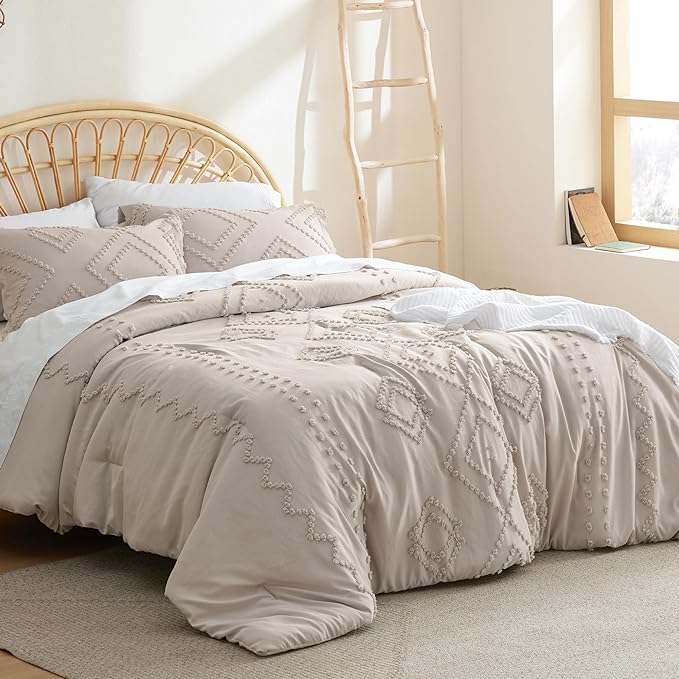 Bedsure Boho Comforter Set Full - Linen Tufted Bedding Comforter Set, 3 Pieces Farmhouse Shabby Chic Embroidery Bedding Set, Soft Geometric Pattern Comforter for All Seasons
