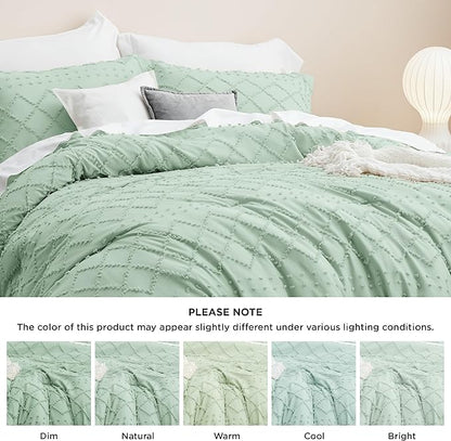 Bedsure Full Size Comforter Set - Green Comforter, Boho Tufted Shabby Chic Bedding Comforter Set, 3 Pieces Vintage Farmhouse Bed Set for All Seasons, Fluffy Soft Bedding Set with 2 Pillow Shams