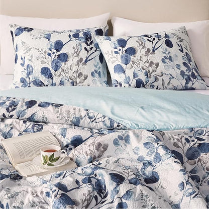 Codi Floral Queen Comforter Set for Womens, Spring Lavender Bedding Sets with Soft Seersucker 3pcs - 1 Flower Comforters and 2 Pillows Case, Blue