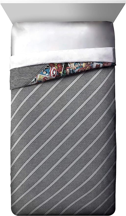 Jay Franco Marvel Comics 80th Anniversary Full/Queen Comforter & Sham Set - Super Soft Kids Reversible Bedding - Fade Resistant Microfiber (Official Marvel Product)