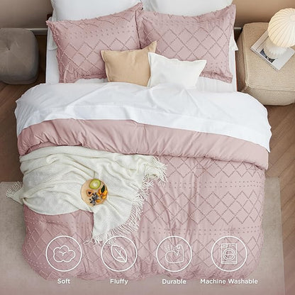 Bedsure Full Size Comforter Set - Dusty Rose Comforter, Boho Tufted Shabby Chic Bedding Comforter Set, 3 Pieces Vintage Farmhouse Bed Set for All Seasons, Fluffy Soft Bedding Set with 2 Pillow Shams