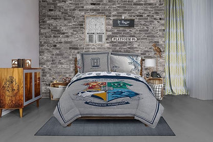 Jay Franco Harry Potter Stand Together 7 Piece Queen Size Bed Set - includes Comforter & Sheet Set - Super Soft Kids Bedding Fade Resistant Microfiber (Official Harry Potter Product)