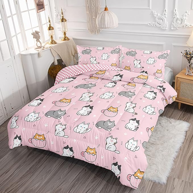 Datura home Pink Kawaii Cat Comforter Bedding Set for Girls Lovely Kitten Print Cute Animal Pattern with 1 and 2 Pillowcases Bedroom All Season(Cat Twin), Twin 68x86inches
