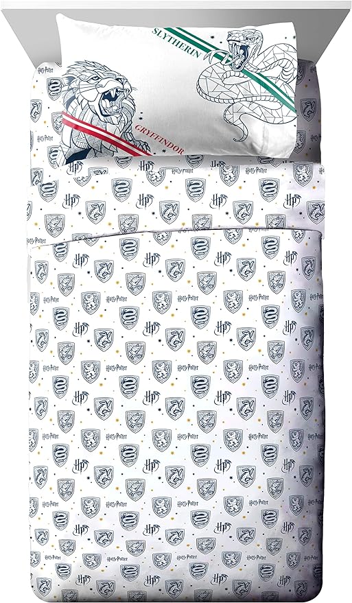 Jay Franco Harry Potter Stand Together 7 Piece Full Size Bed Set - includes Comforter & Sheet Set - Super Soft Kids Bedding Fade Resistant Microfiber (Official Harry Potter Product)