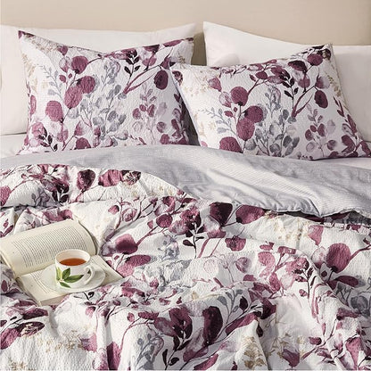 Codi Floral Queen Comforter Set for Womens, Spring Lavender Bedding Sets with Soft Seersucker 3pcs - 1 Flower Comforters and 2 Pillows Case, Lilac Purple
