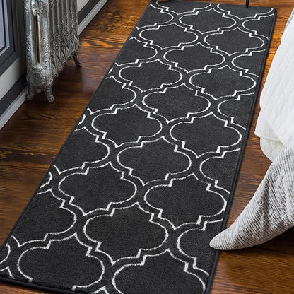 Chicrug Shag Geometric Modern Runner Rug for Bedroom, 2x6 Feet Memory Foam Indoor Hallway Runner Carpet, Fluffy Rug for Living Room Bedside Room Decor for Family, Dark Grey/White