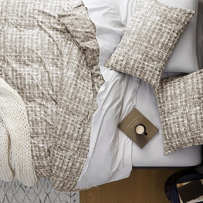 Hyde Lane Comforter King Size for Men, Taupe Modern Farmhouse Aesthetic Soft Bedding Set, Masculine Plaid Lines Pattern Bed Sets for All Season, 3 Pieces includes 1 Comforter, 2 Shams (104"x 90")