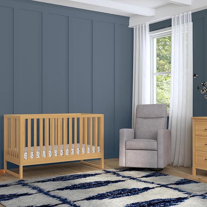 Davinci Hunter 3-in-1 Convertible Crib, Honey, Easy Assemble, Greenguard Gold Certified