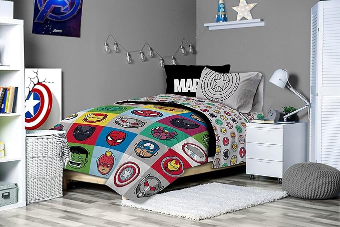 Jay Franco Marvel Avengers Pop 7 Piece Full Size Bed Set - includes Comforter & Sheet Set - Super Soft Fade Resistant Microfiber (Official Marvel Product)