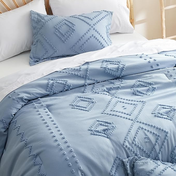 Bedsure Boho Comforter Set King - Mineral Blue Tufted Bedding Comforter Set, 3 Pieces Farmhouse Shabby Chic Embroidery Bedding Set, Soft Geometric Pattern Comforter for All Seasons
