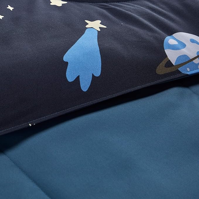 SLEEP ZONE Kids Bedding Comforter Set Full/Queen Size - Super Soft & Cute Printed 3-Piece Comforter Set All Seasons for Boys, Girls, Fade Resistant, Machine Washable, Blue Galaxy