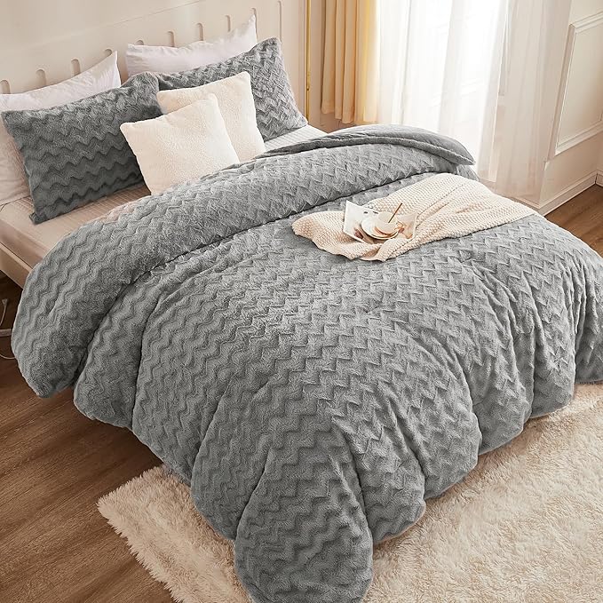 Andency Grey Fleece Comforter Set Queen Size, 3 Pieces Fuzzy Fluffy Faux Fur Bedding Comforter Set for Queen Bed, Warm Plush Shaggy Sherpa Bed Set for Women Man